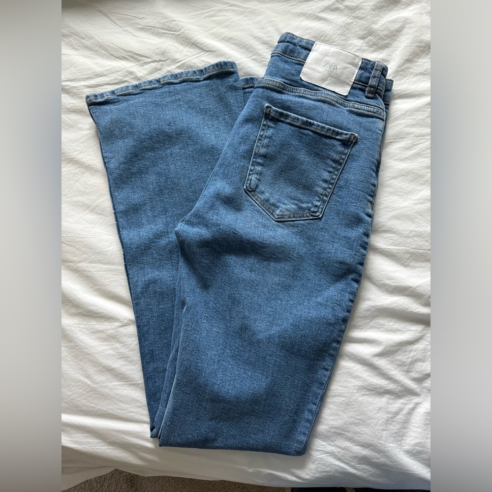 Zara Women’s High Rise Flared Denim Jeans